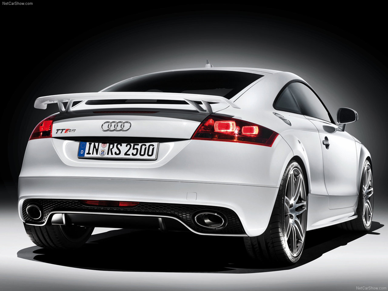 Illustration for article titled 2010 Audi TT RS: Haben Sie Einen Wet-nap?